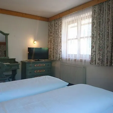 Aparthotel Appartementhotel Hechenberg 4*