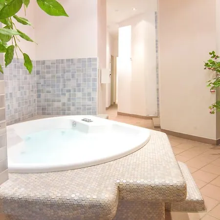 Aparthotel Appartementhotel Hechenberg 4*
